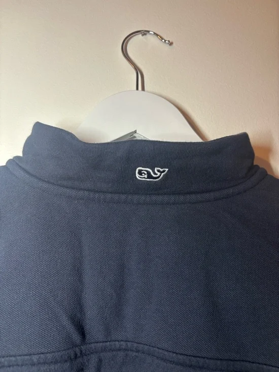 Vineyard Vines Collegiate Navy Quarter-Zip Sweatshirt with Teal Bison (NDSU) - Picture 3 of 5